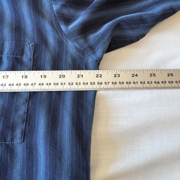 Britches Men's Long‎ Sleeve Button Up Shirt Blue/Black Size Medium Velvet Feel - Picture 10 of 13